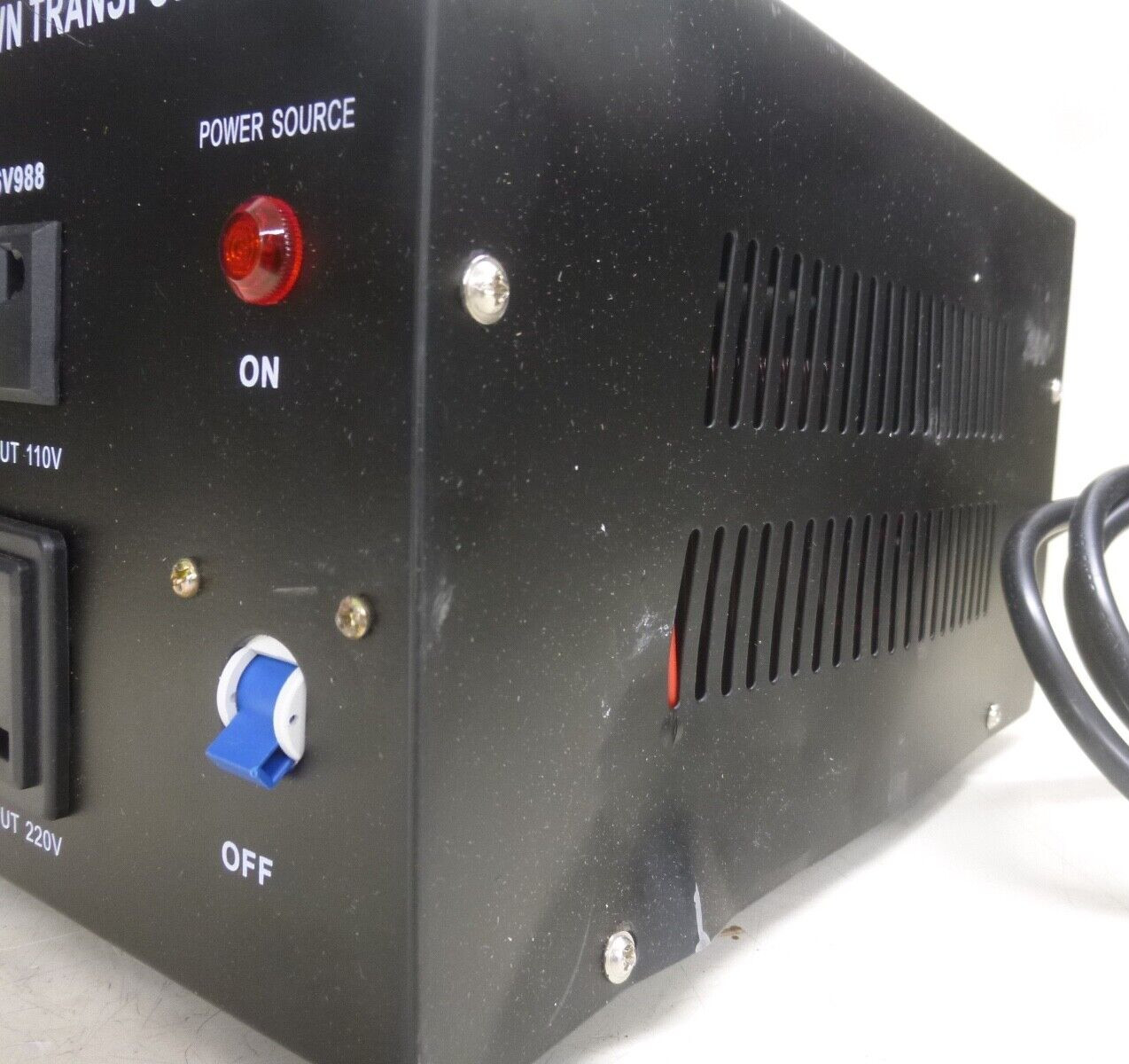 NEW! DAYTON Step Up/Step Down Voltage Converter: 220 to 110V AC/110 to 220V AC