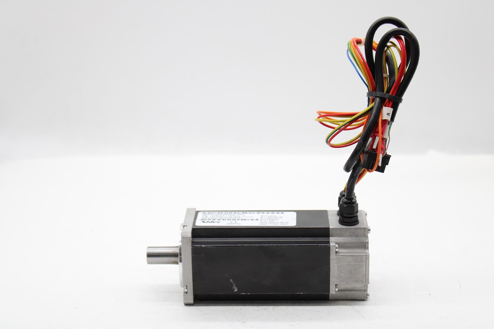 Nidec 060LDB5035-0007 10Pole; Insul: F F/B: 1024ppr Push-Pull Comms Motor