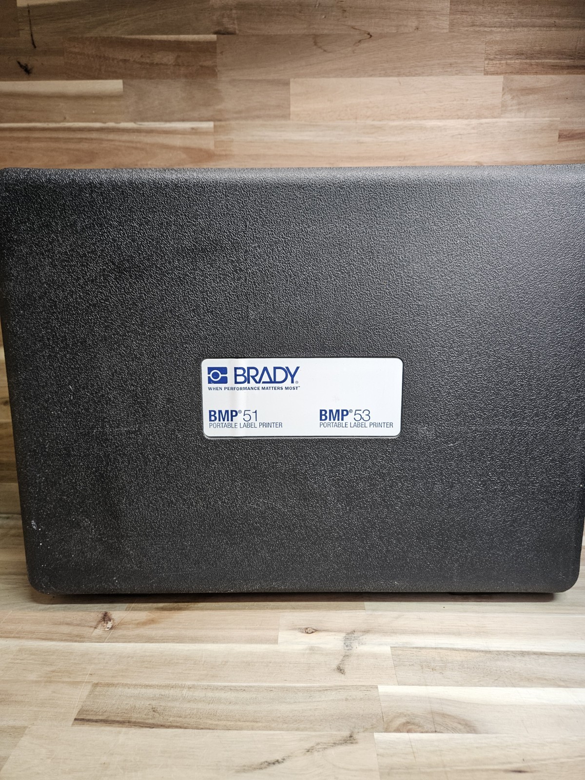 ​Brady BMP51 Portable Thermal Thermal Label Printer Industrial Bundle W/ Case