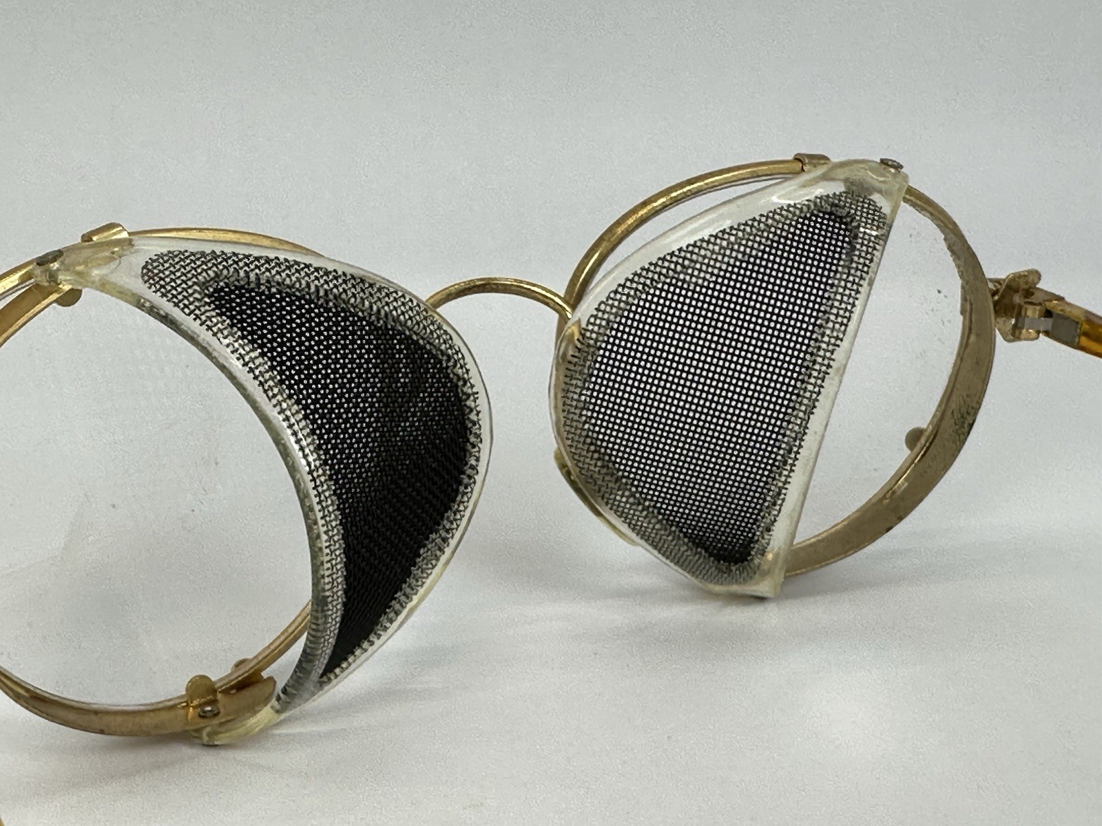 Vtg Crews Z87 Aviator Gold Safety Glasses w/ Side Shields 145 mm *Scuffed Lenses