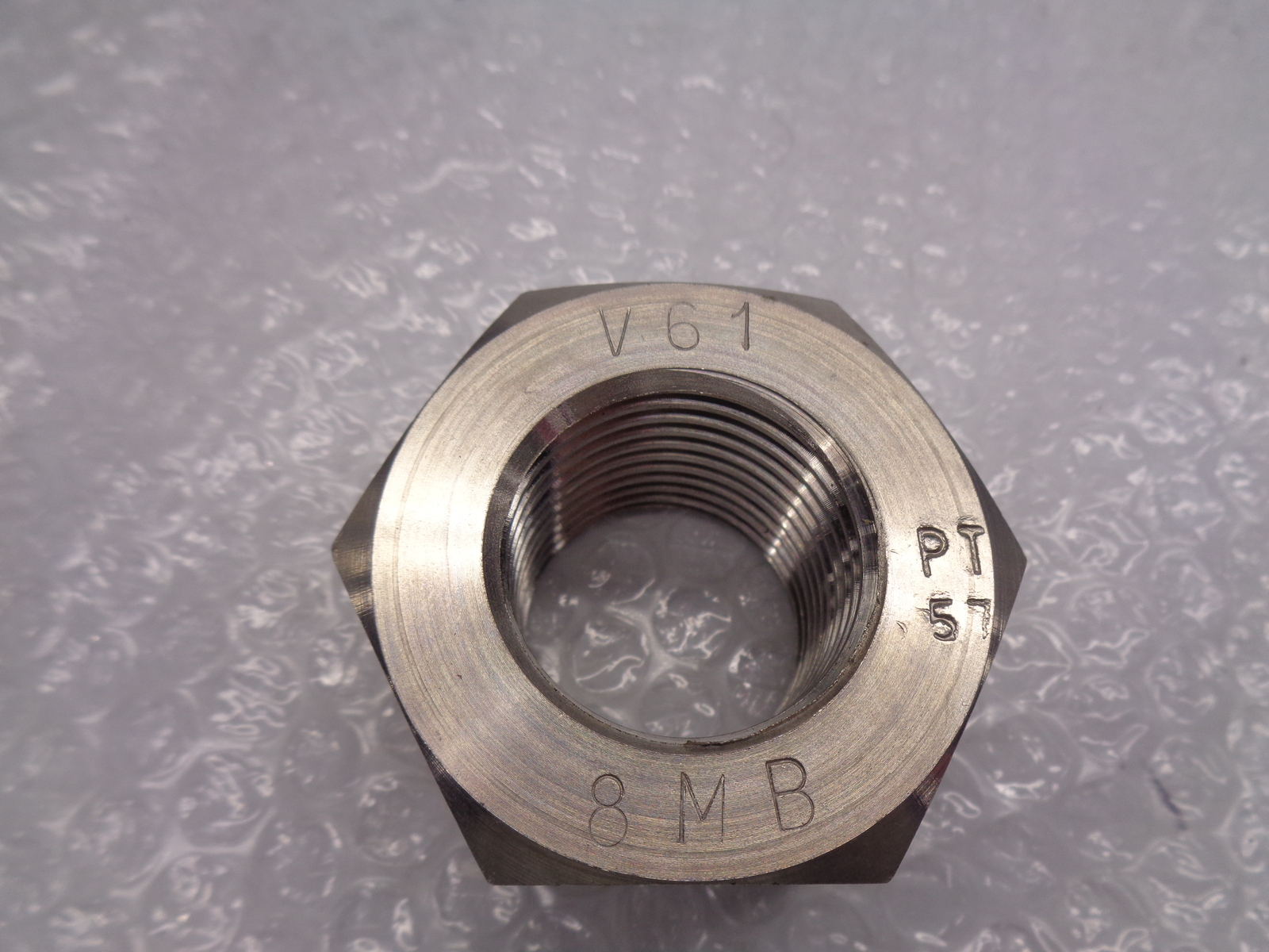INDUSTRIAL SPARE V61-8MB NUT NSNP