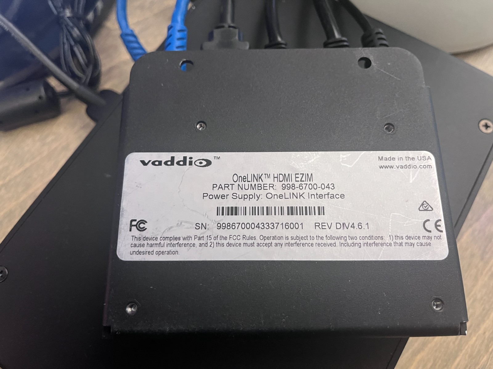 Vaddio RoboSHOT 30 HDBT White PTZ Camera + OneLINK Bridge System