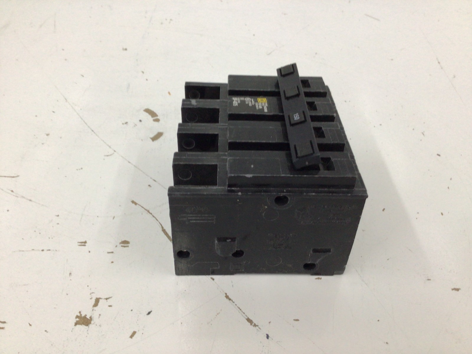 NIB – Square D – HOM2150BB – Mini Branch Circuit Breaker From Schneider Electric