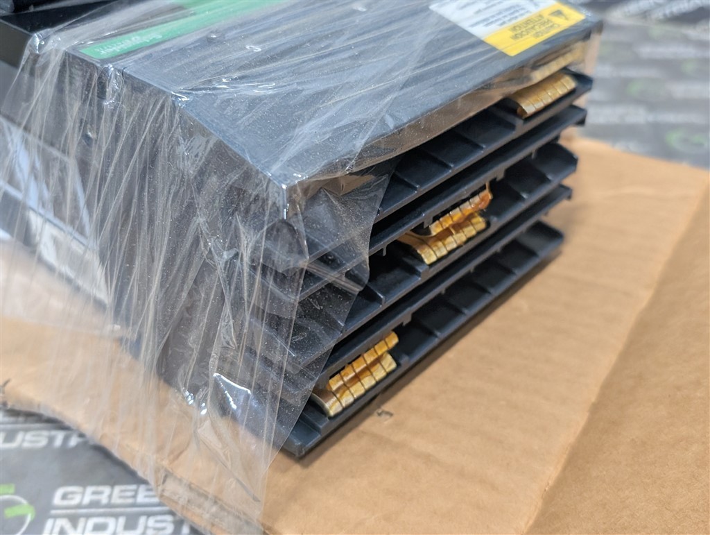 400A Square D LL 400 PowerPacT I-Line Breaker 600V 3-3S LSI LLA36400CU33XABBDYQ