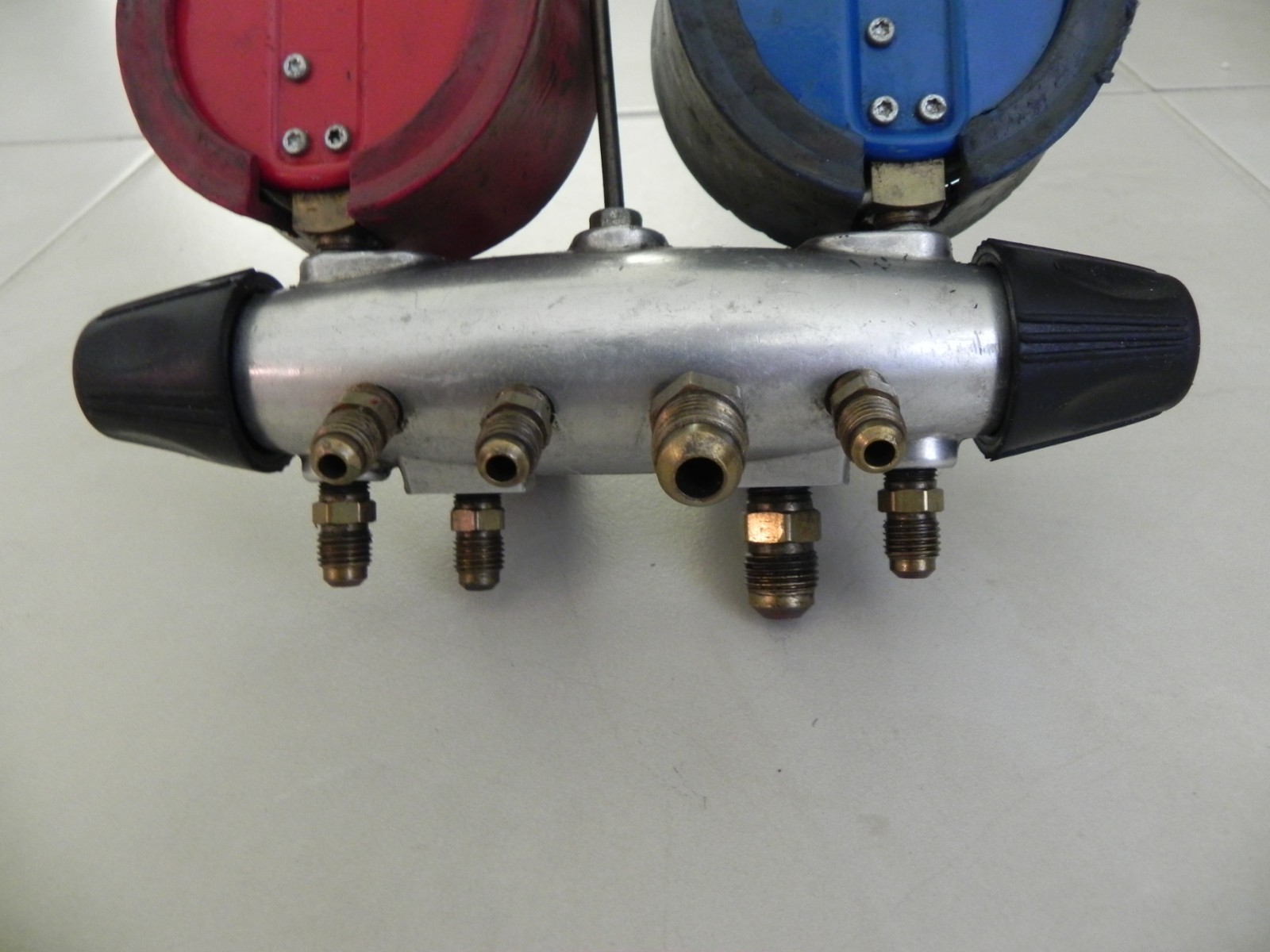 JB Industries Zeppelin Aluminum Manifold Gauges R-22, R-404A, and R-410A Tested