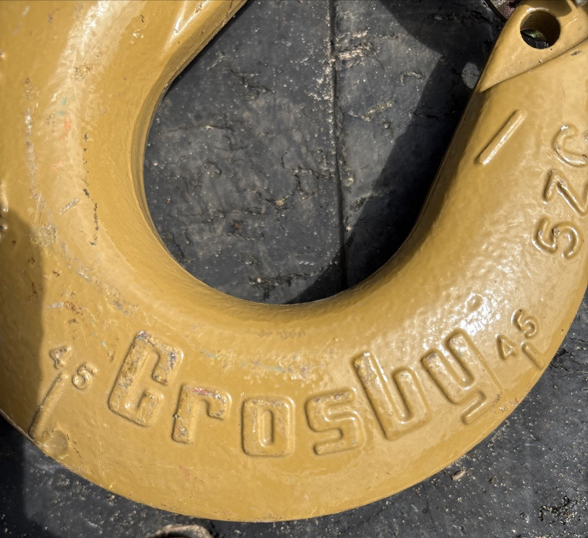 CROSBY 7-TON SWIVEL HOOK 0088500