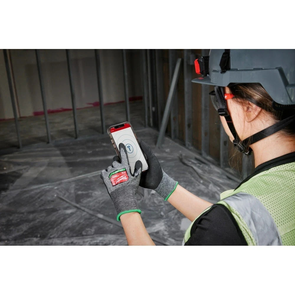 Milwaukee 48-73-7002B 12 Pair Cut Level 6 Hi-Dexterity Nitrile Dipped Gloves – L