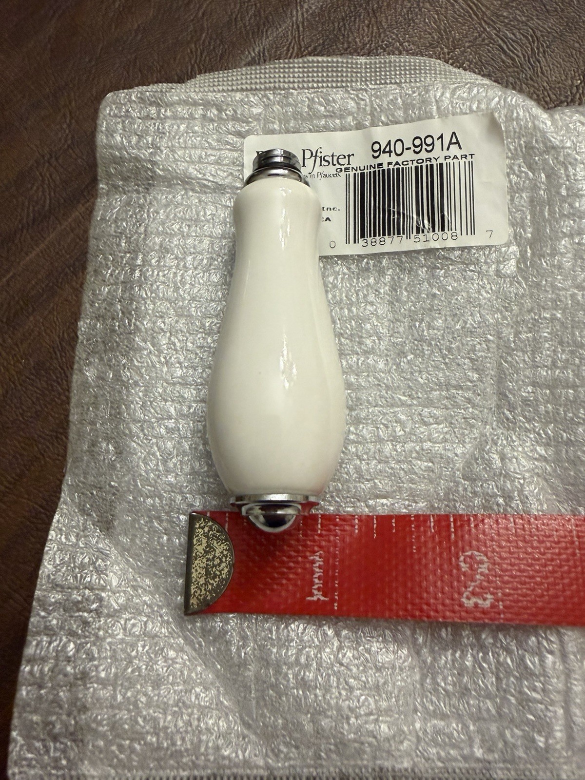 Price Pfister 940-991A Porcelain Chrome Lever Handle Genuine Factory Part Faucet