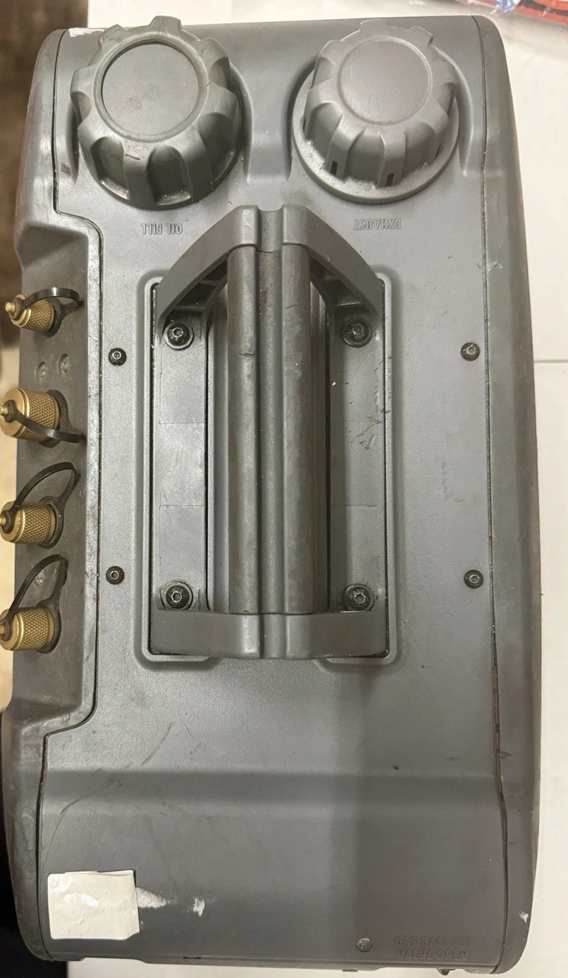Fieldpiece VP85 8 CFM Evacuation/Vacuum Pump, 8 CFM Free Air Displacement