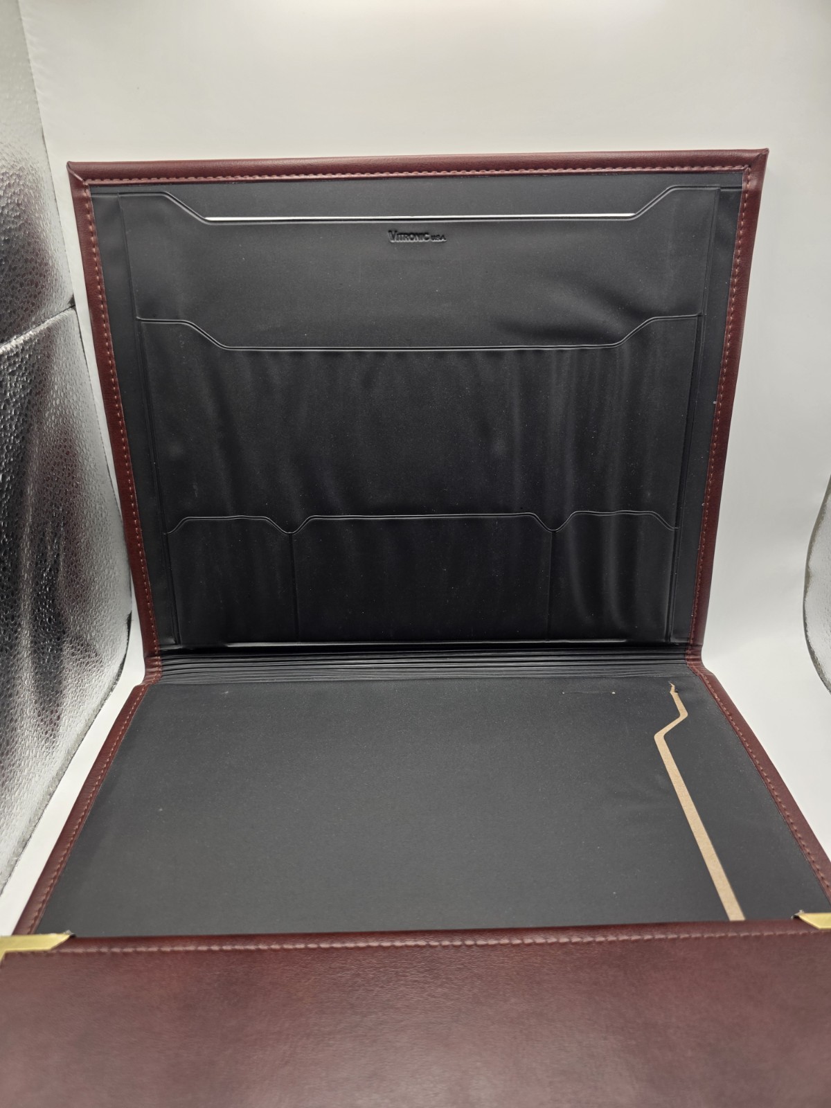 Vitronic USA Faux Leather Maroon Gold Corners Professional Portfolio Organizer