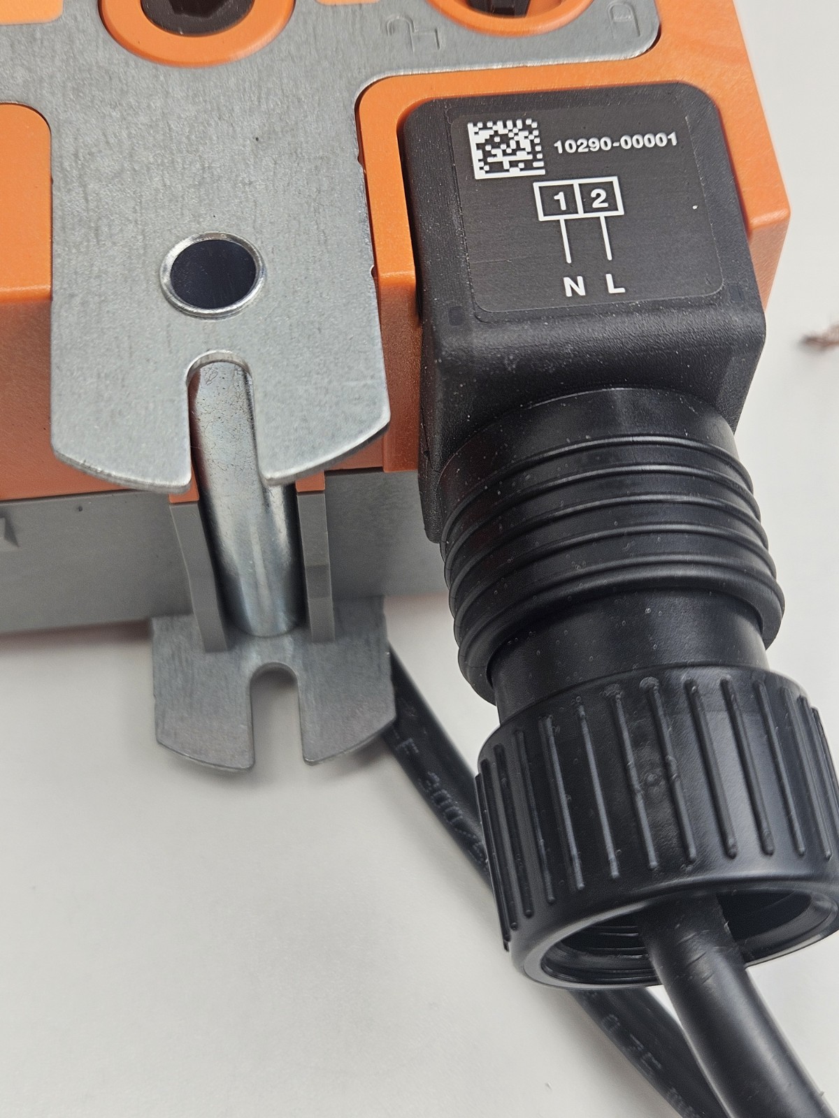 NEW Belimo AFBUP Damper Actuator 24-240V 180 in-lb HVAC Control Motor & Bracket