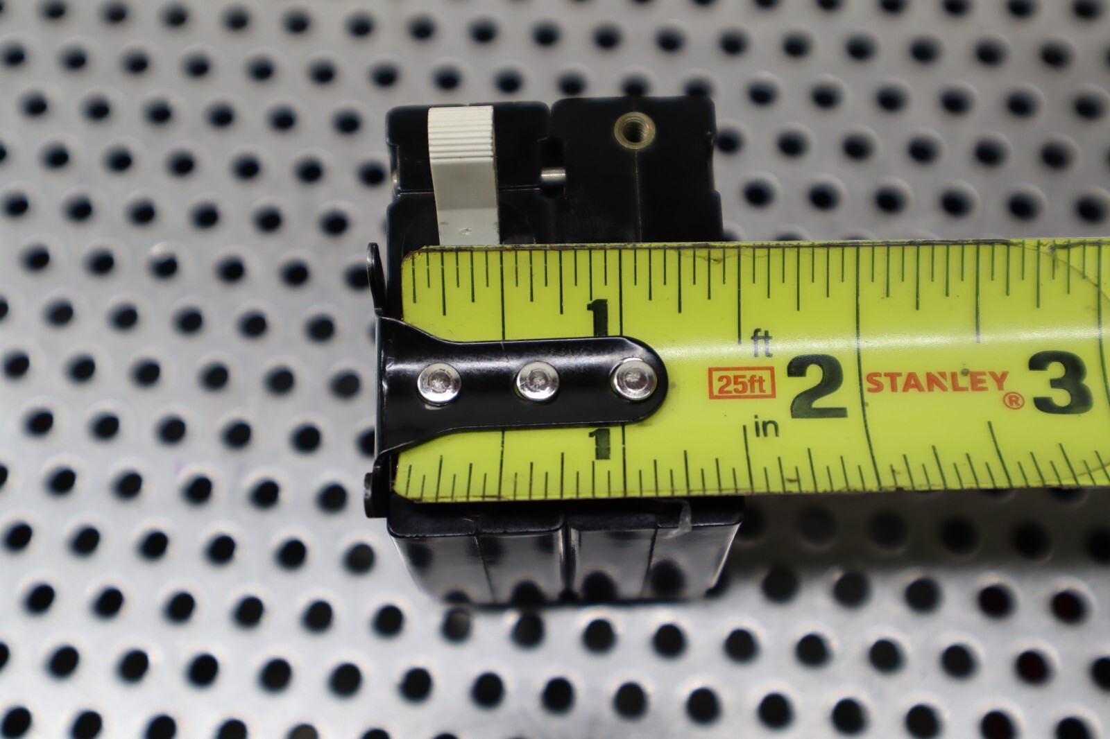 Airpax UPG11-1434-122 15A 18.8A Trip 250V 50/60Hz Circuit Breakers New Old Stock