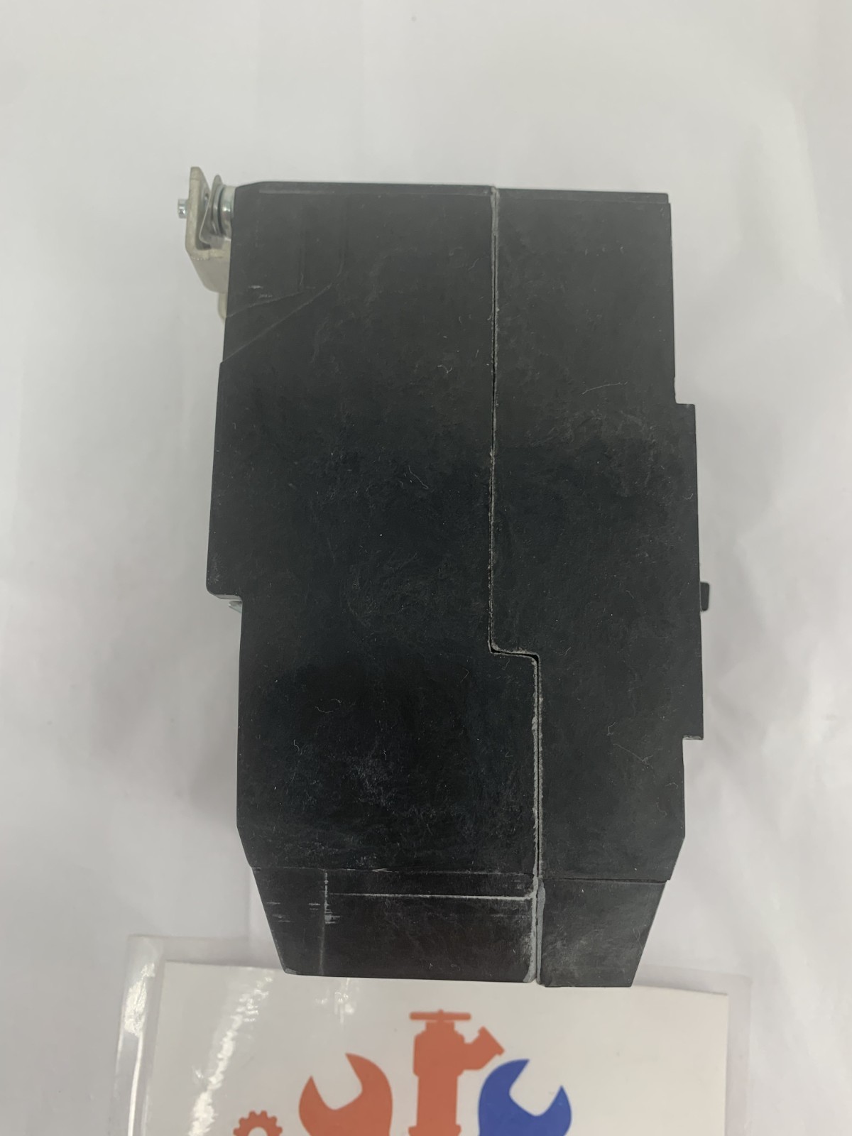 General Electric TEY340 40A 3P 480Y/277VAC Bolt-On Molded Case Circuit Breaker