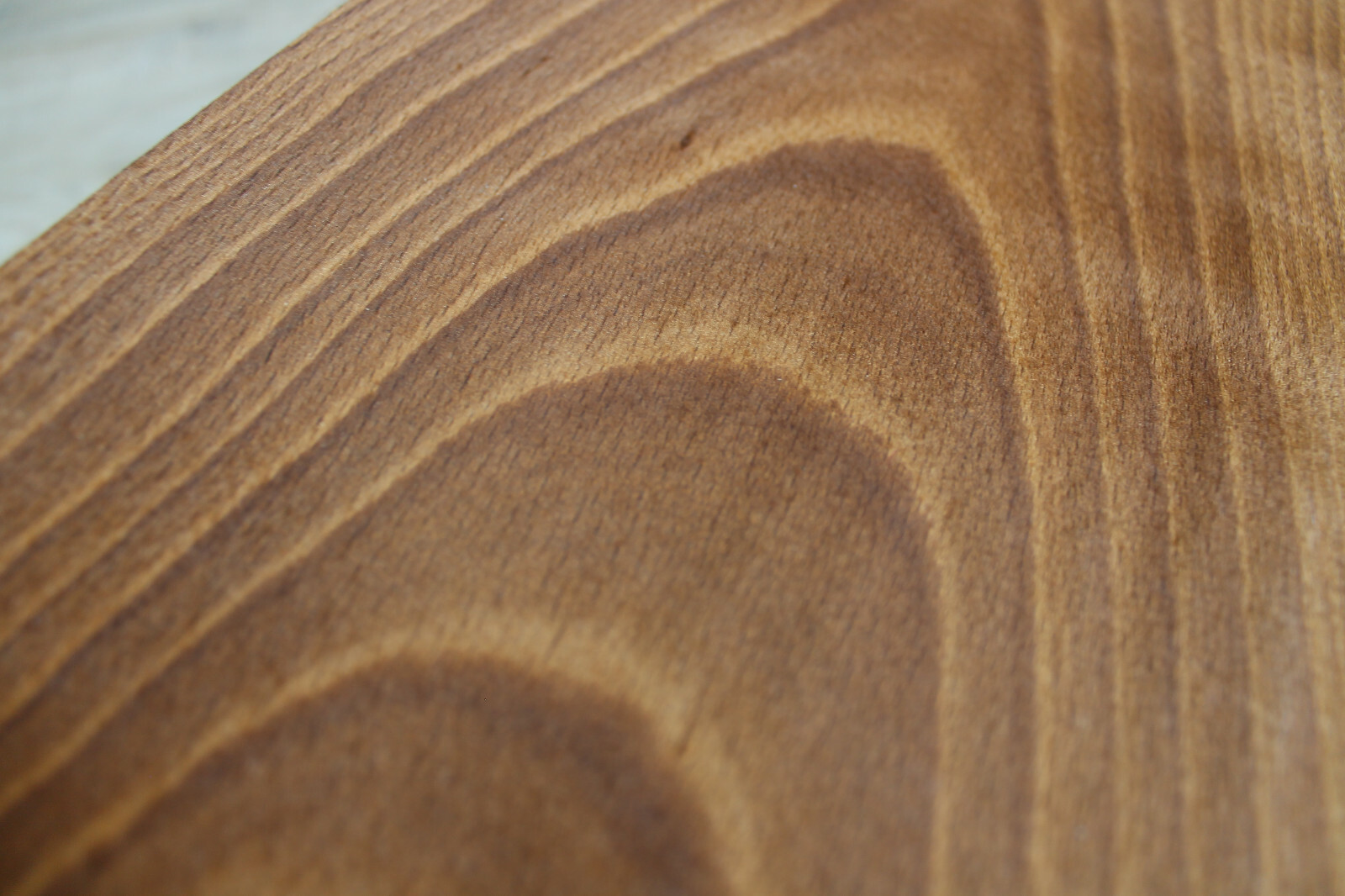 Beech Fumé wood veneer, 5 sheets, ~ 18.1 x 6.88″ (46 x 17.5cm), 0.55mm (~1/45″)