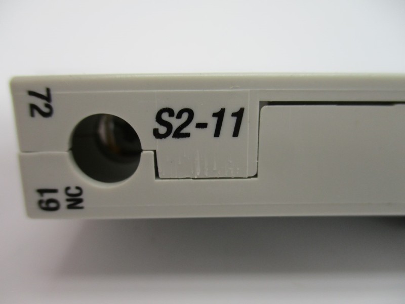 INDUSTRIAL SPARE PART 100-DS2-11 SER. A 600VAC 10A NSNP