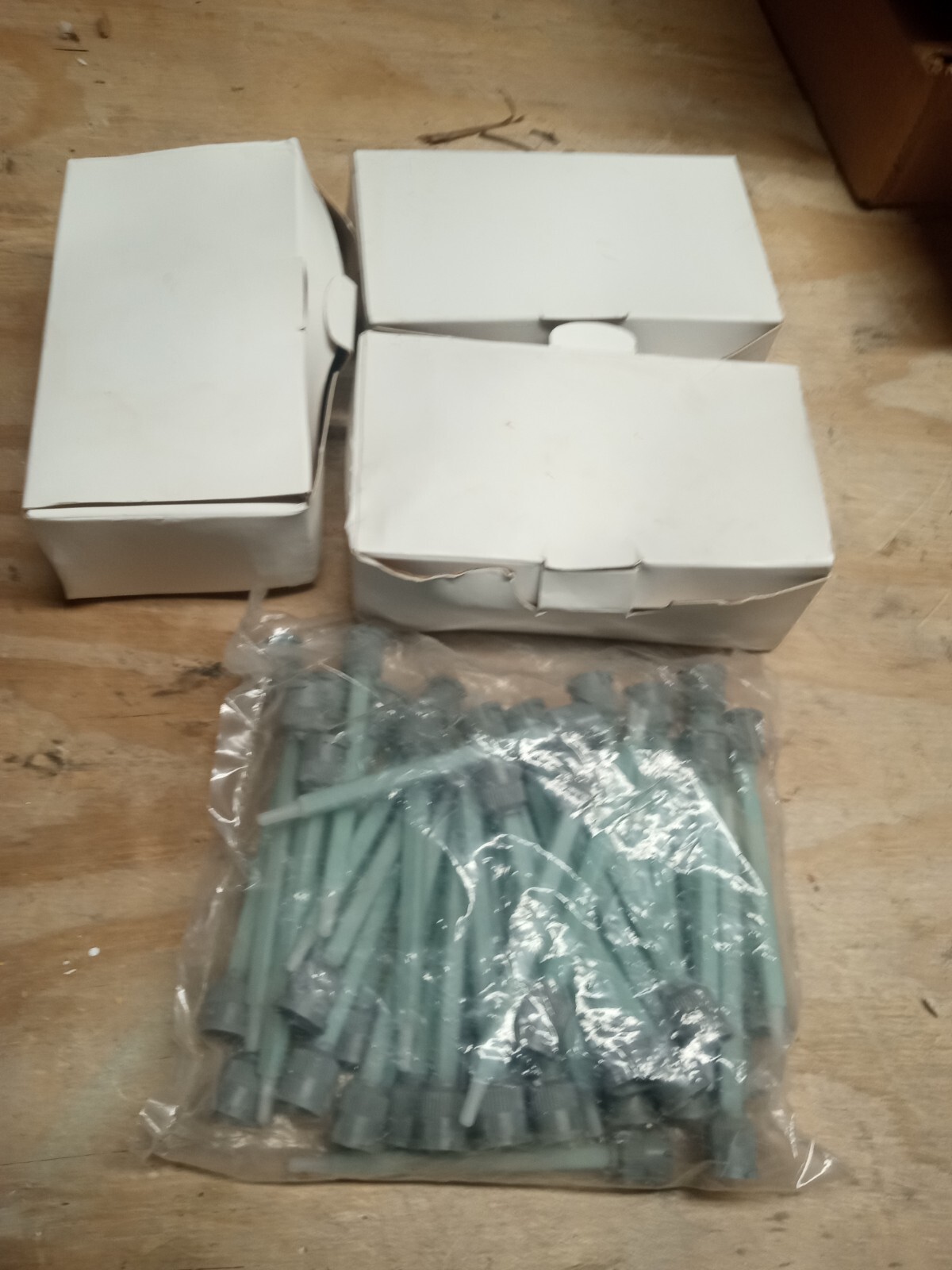 Infinity EP 100 , 420 5-Minute Epoxy Kit Lot of 3 tools and 50 tips