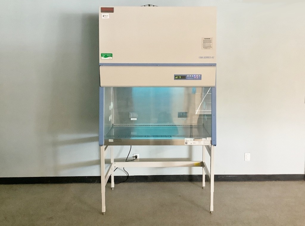 Thermo 1300 Class II A2 Biosafety Cabinet 4′ TESTED with Warranty SEE VIDEO