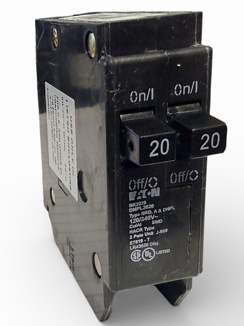 Eaton BR2020 Molded Case Circuit Breaker 20A, 1-Phase, 120V