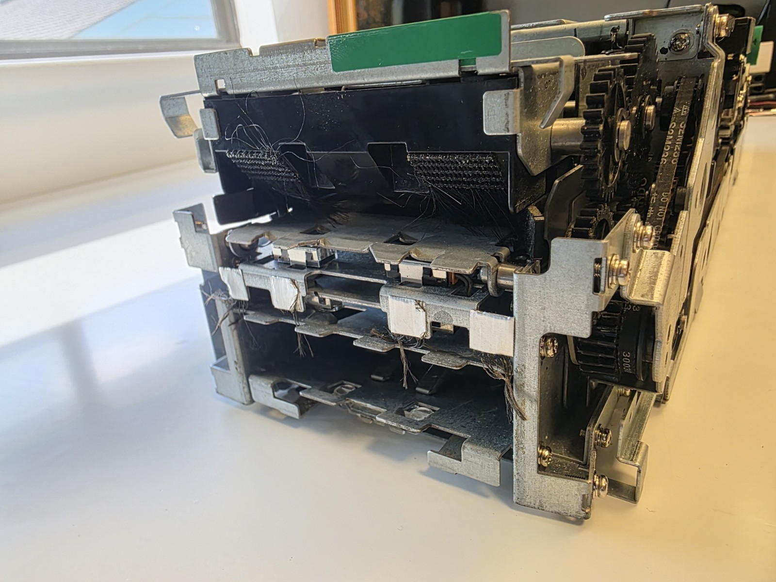 Fujitsu KD04011-C001 Top Module NCR 4970524694 ATM Part – FOR PARTS / UNTESTED