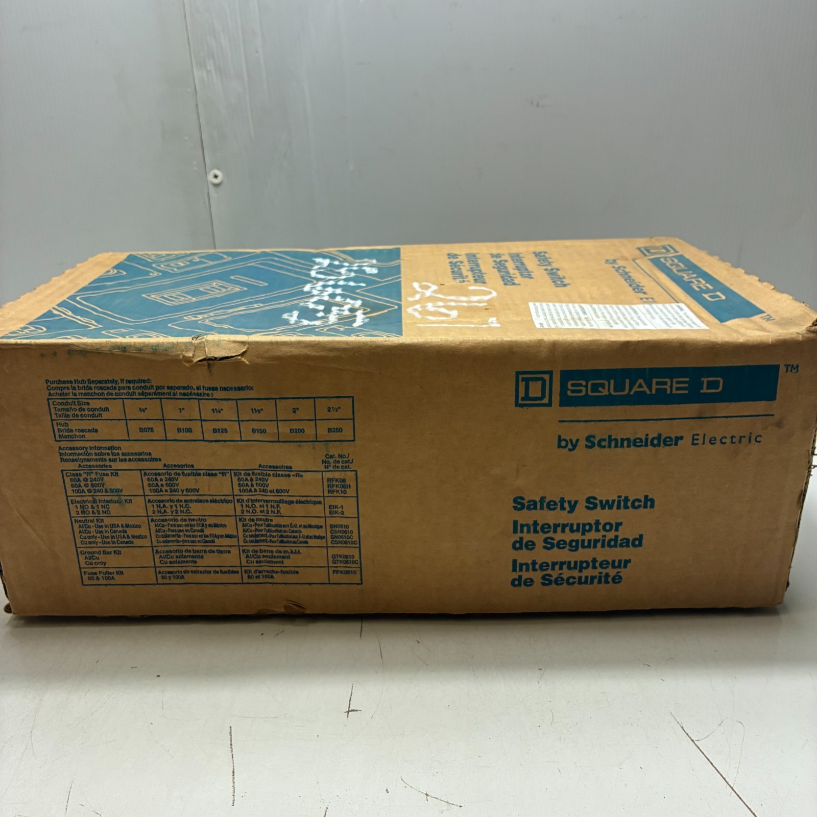 SQUARE D HU362N HD SAFETY SWITCH N0N-FUSIBLE 3P 60A 600V