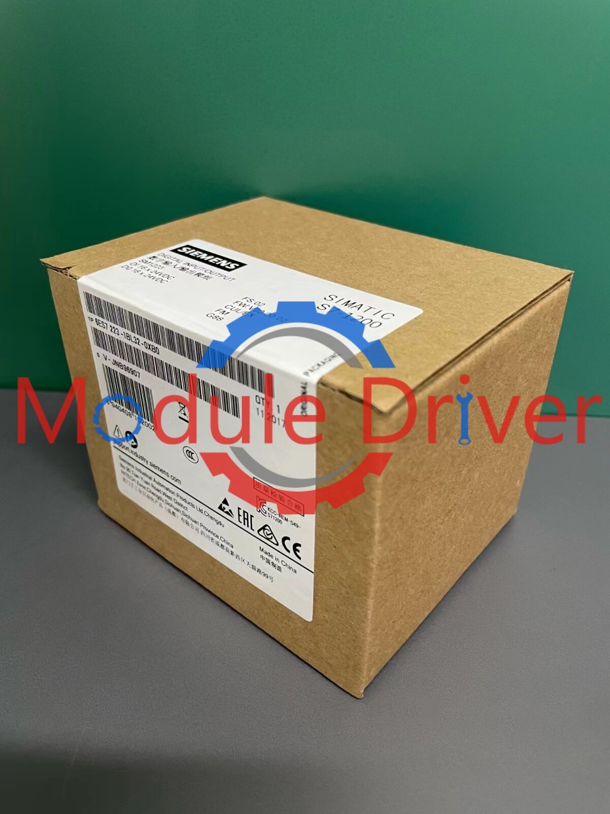 2022 New In Box SIEMENS 6ES7 223-1BL32-0XB0 6ES7223-1BL32-0XB0 I/O Module