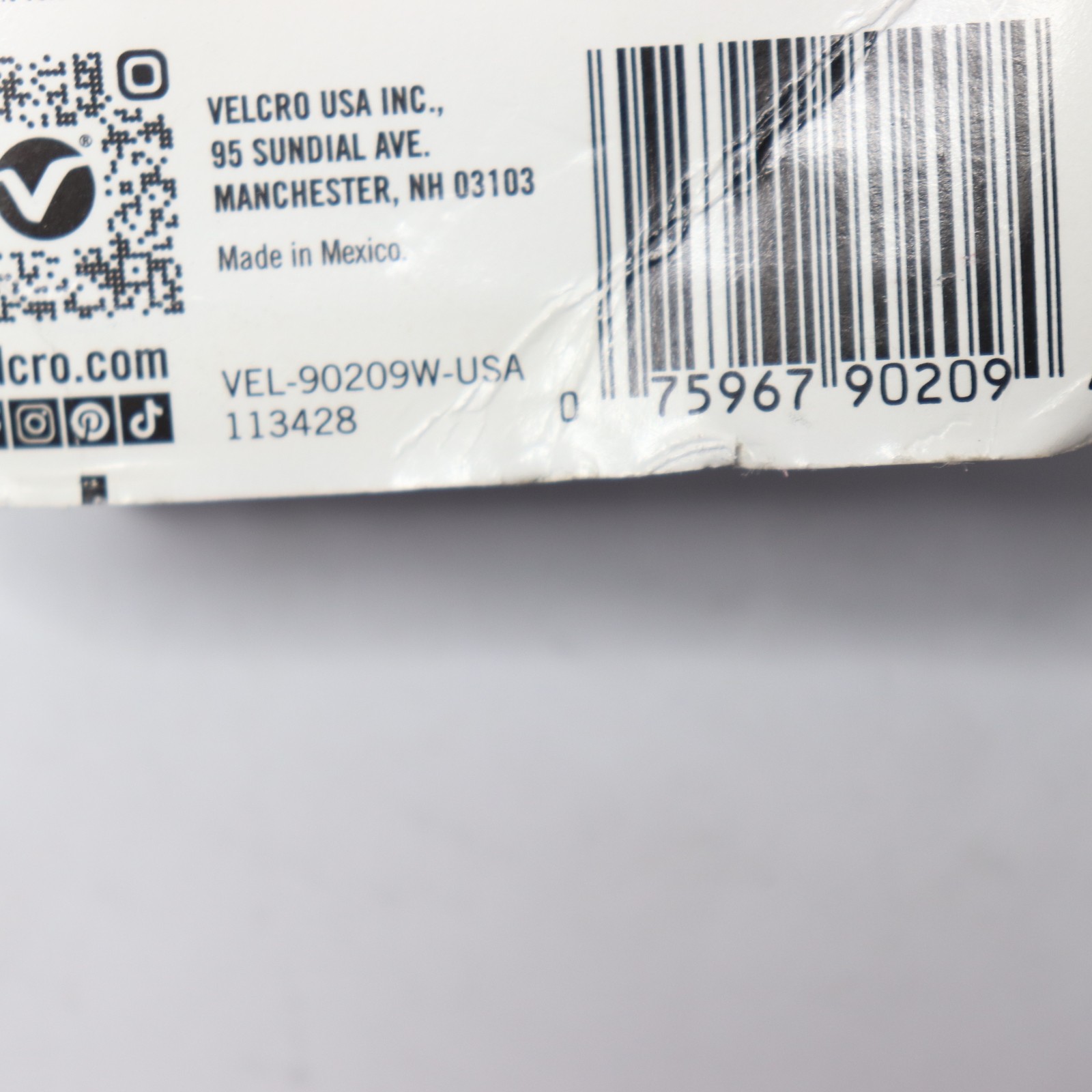 (4-Pk) Velcro(R) Heavy Duty Stick-On Adhesive Backed Fasteners Holds 10lb 4″x2″