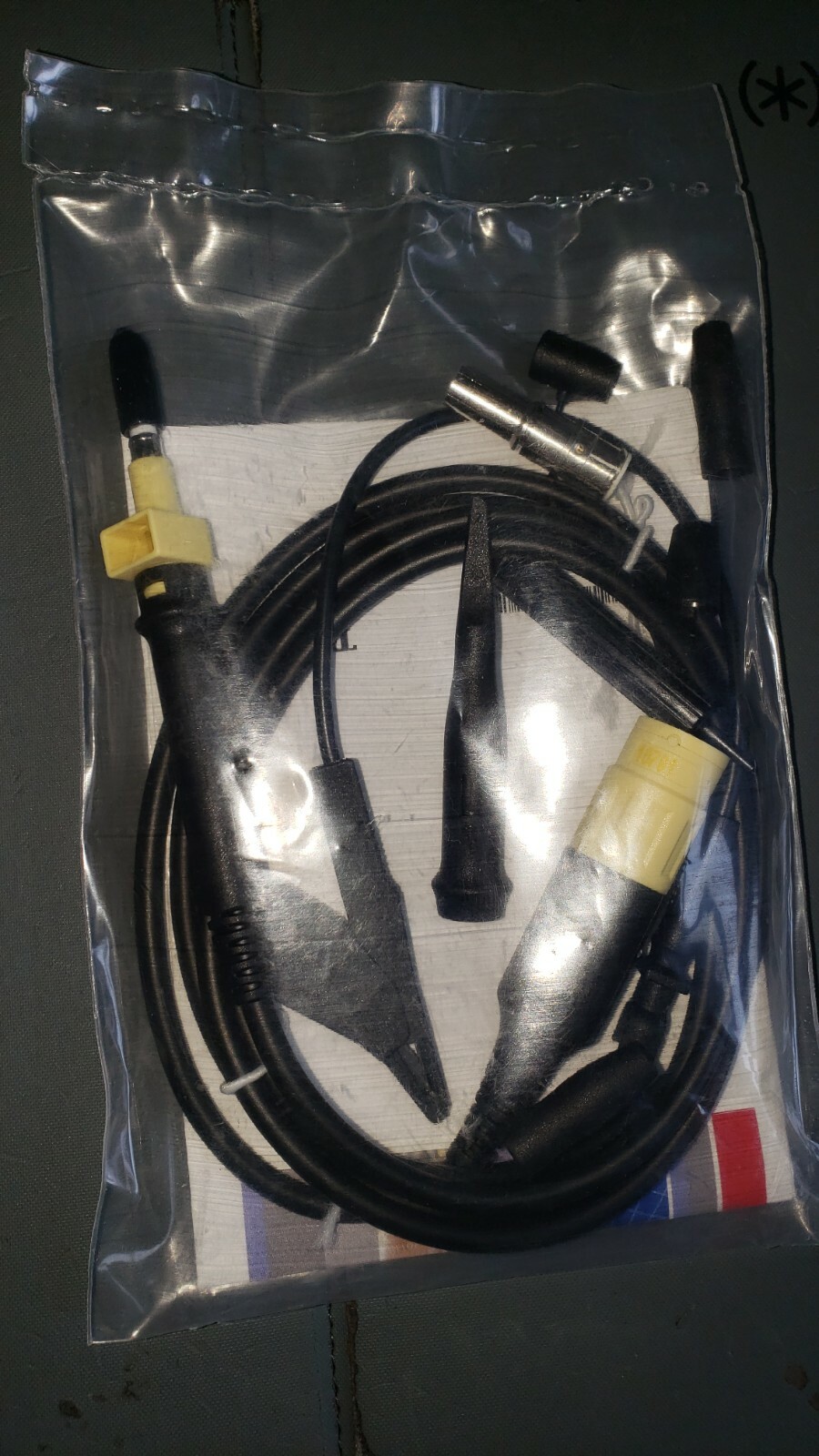 New Tektronix THP0301-Y THP0301-R 300MHz 10X Passive Probe THS3014 THS3024