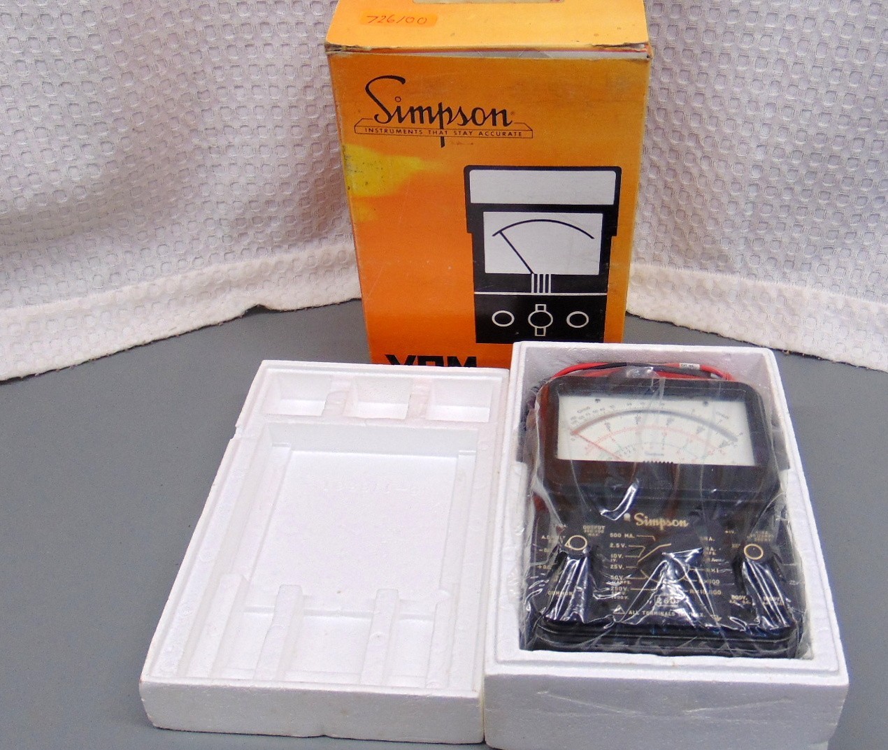 Simpson 260-8P Series 8 VOM NEW in BOX + Leads & Manual-Tested & Cal Checked