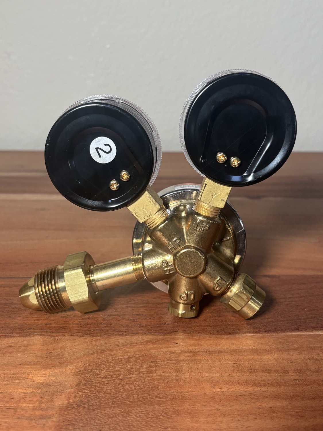 Gas Regulator 31-50-580 & Shower Valve Rough-In R22000 Brass New