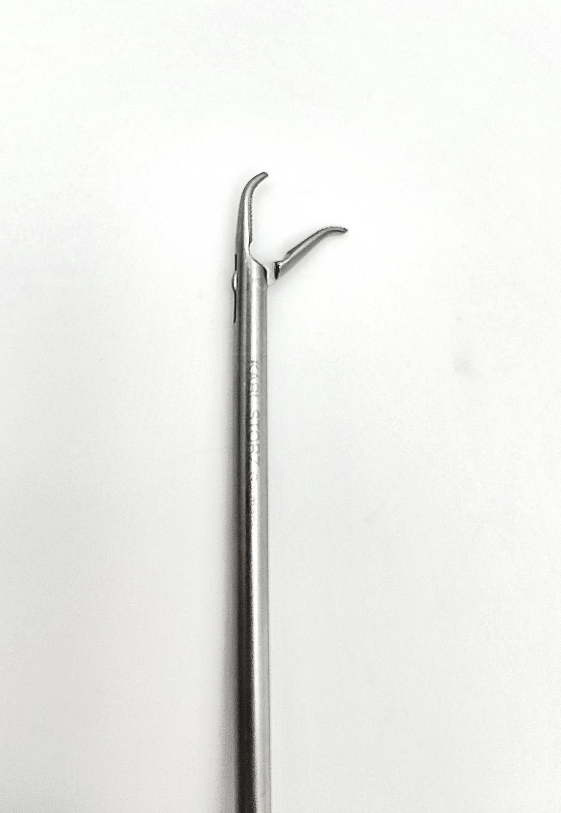 Karl Storz 26173QR Szabo-Berci Laparoscopic Needle Holder «Flamingo-Jaw»