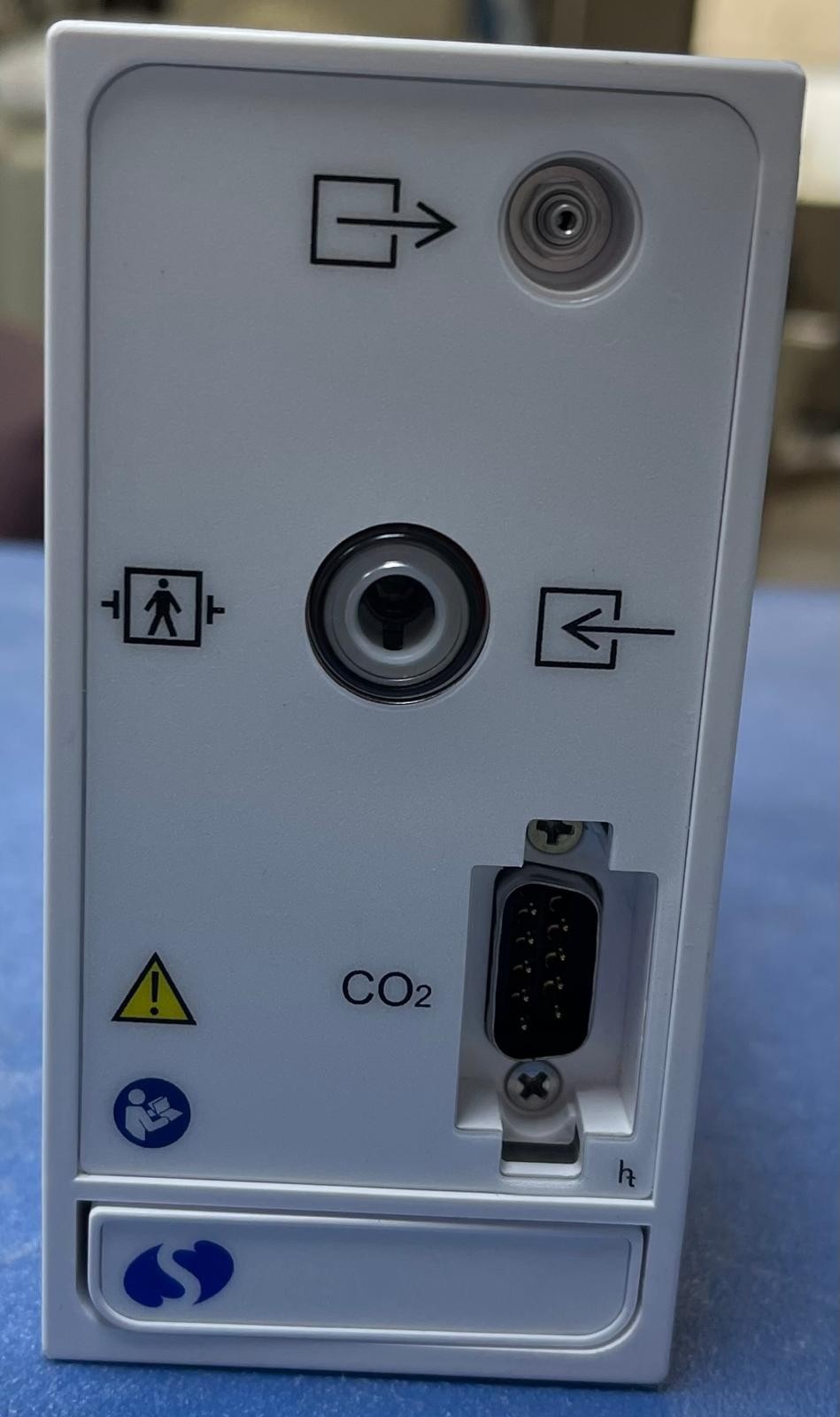 Spacelabs Capnography module and Capno Pod measure end-tidal CO2 (EtCO2),