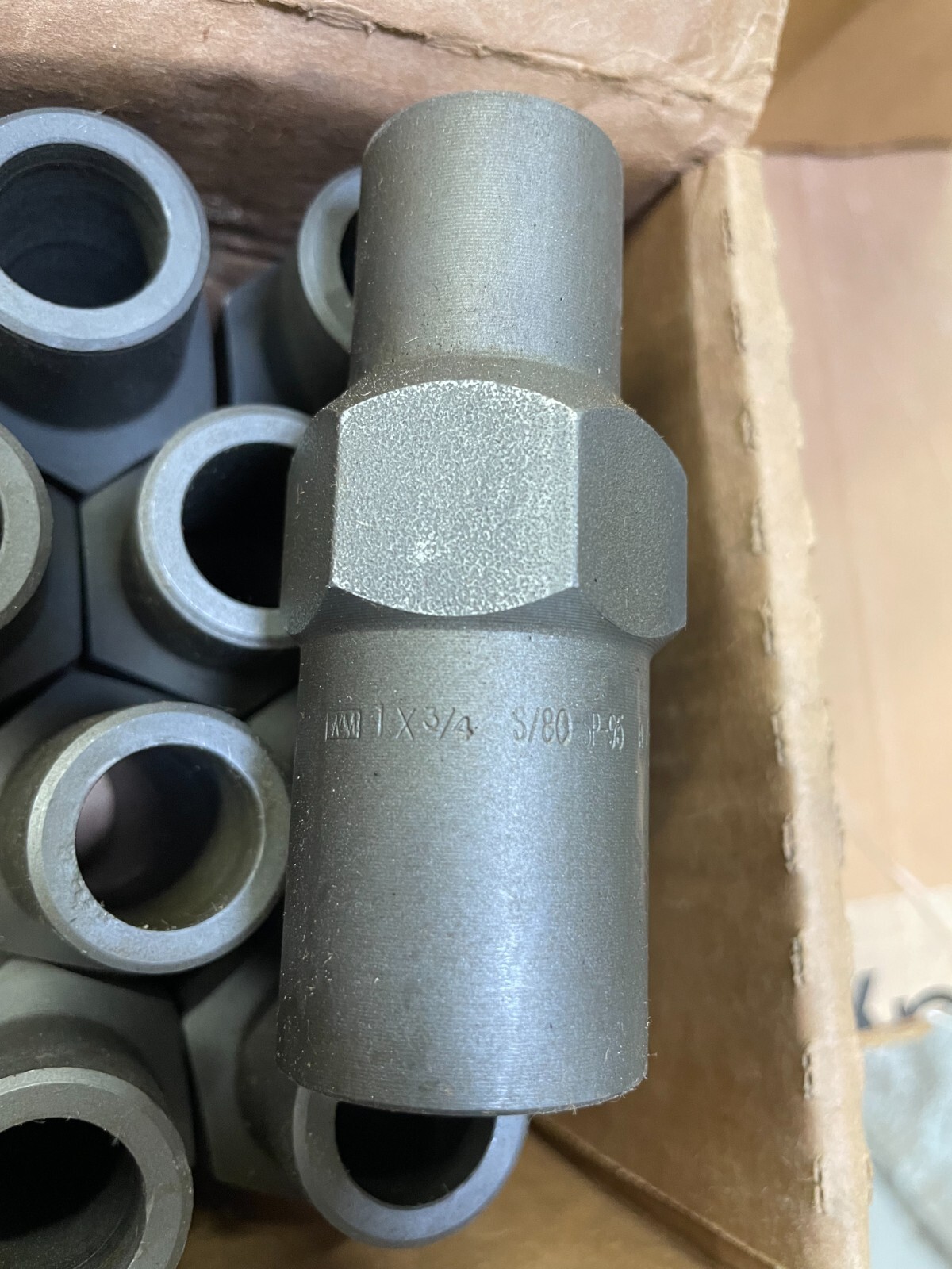 SWAGE NIPPLE 1″ x 3/4″ Schedule 80 Concentric Plain Both End A234 WPBN SP95 USA