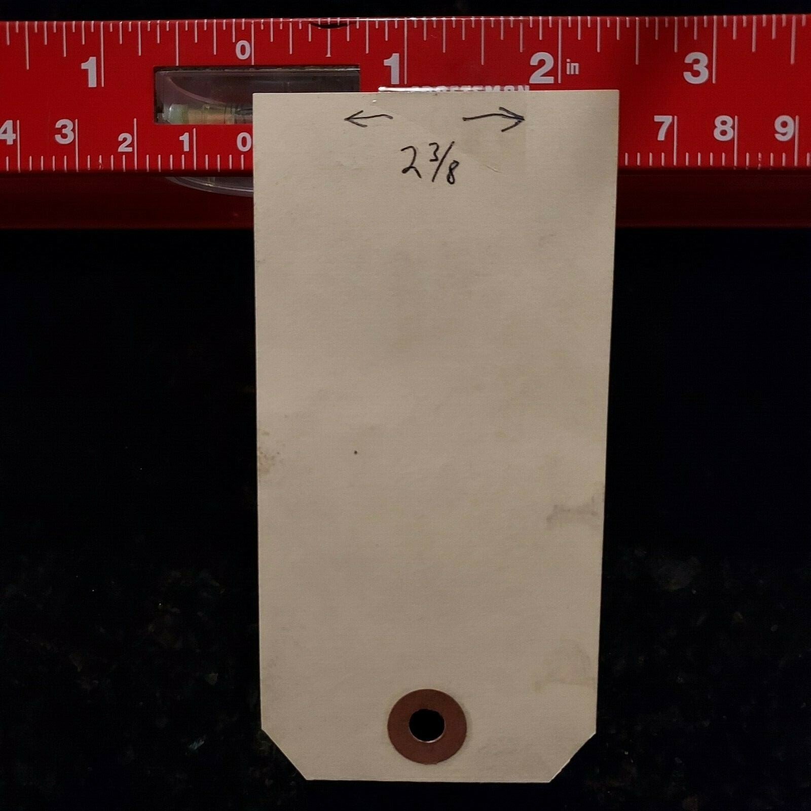 4 3/4-2 3/8 100ct manila shipping tags. Without wire ties,rubberbands or string