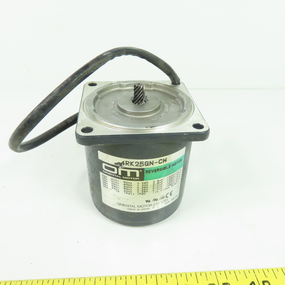 Oriental Motor 4RK25GN-CW Reversible Motor 200-230V 1450RPM 25W