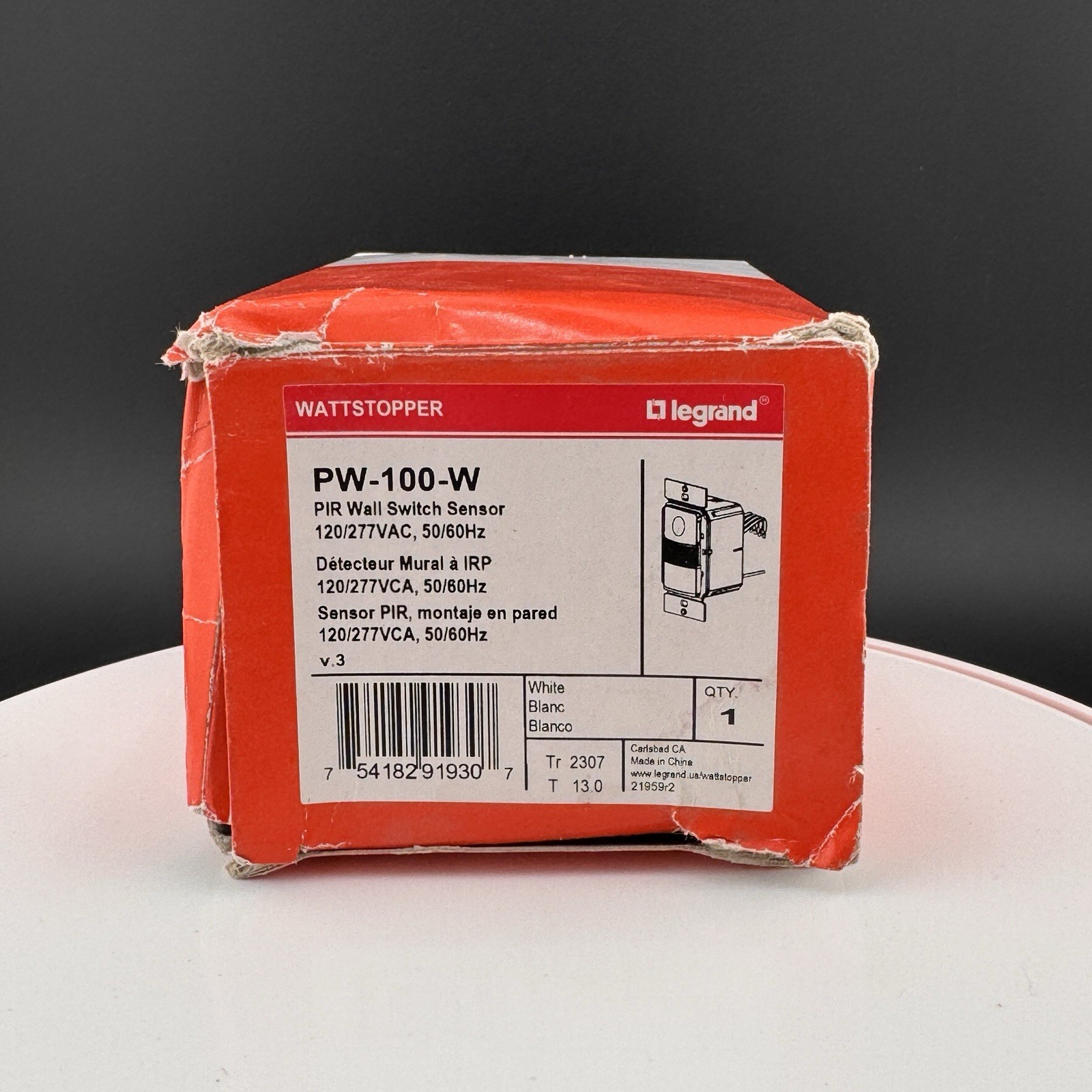 WATT STOPPER PW-100-W PIR WALL SWITCH SENSOR 800120V WHITE BRAND NEW OPEN BOX