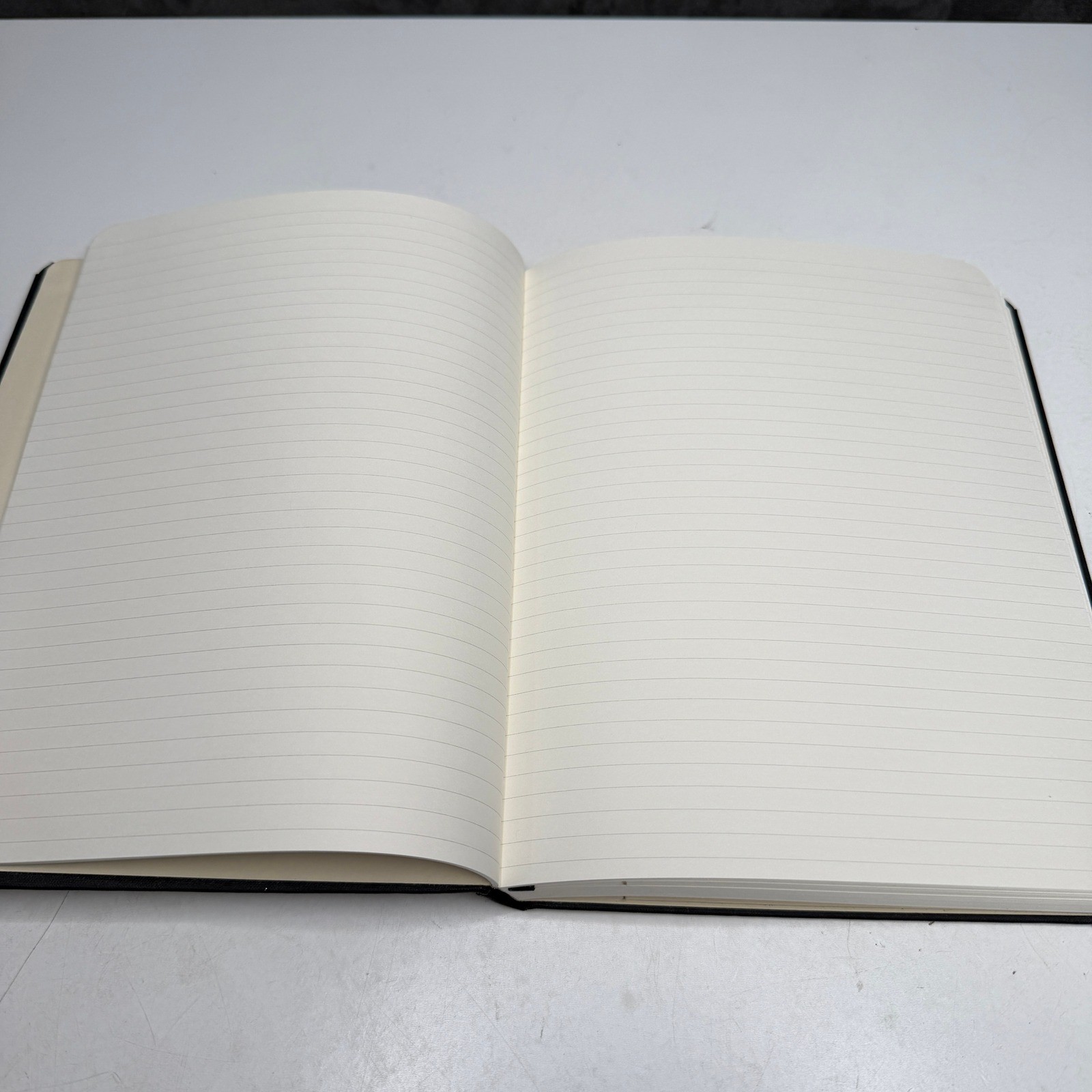 Shinola Notebook Unisex Large Jet Black Ruled Linen Hardcover S0710010921