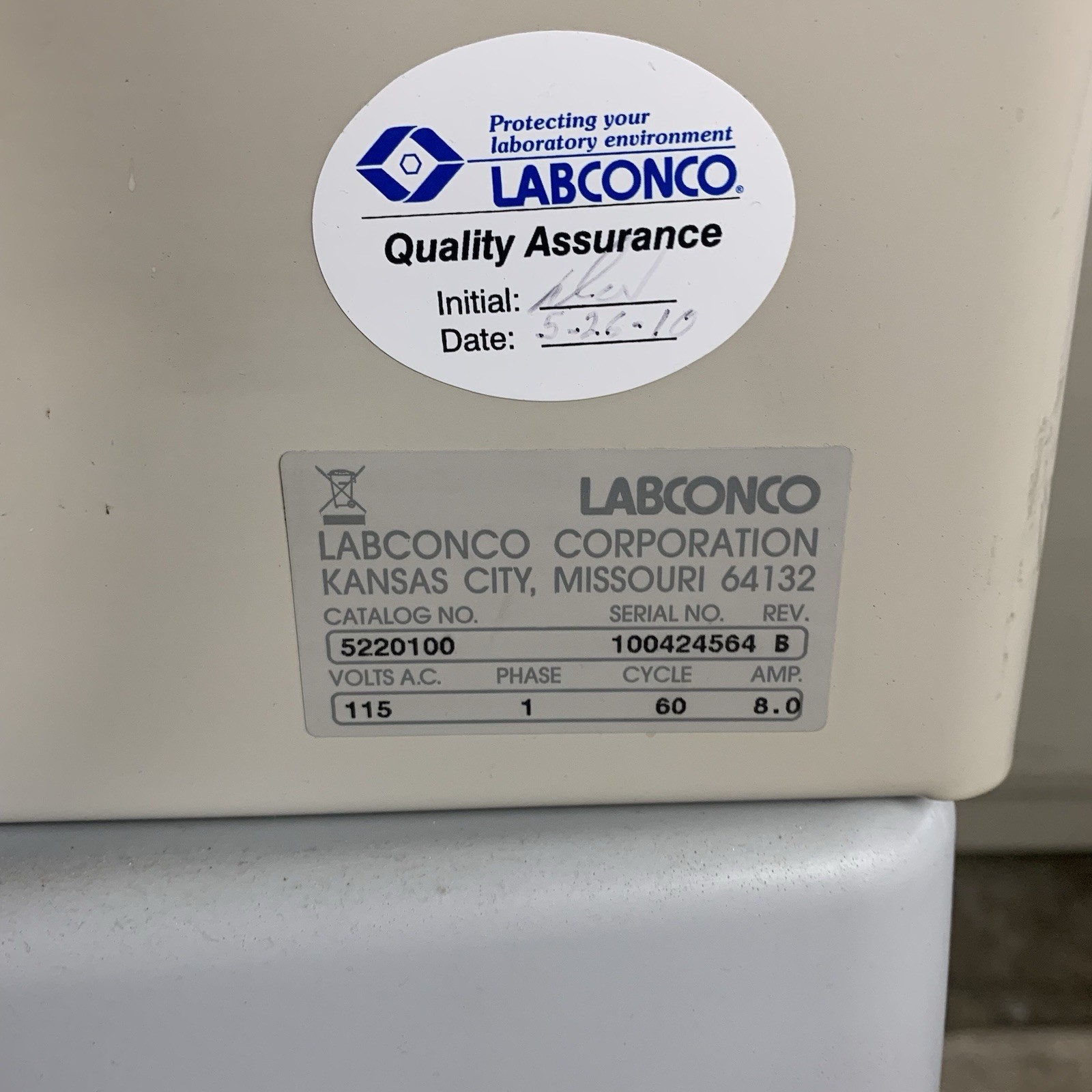 Labconco Controlled Atmosphere Glove Box 5220100 No Controller Broken Gloves