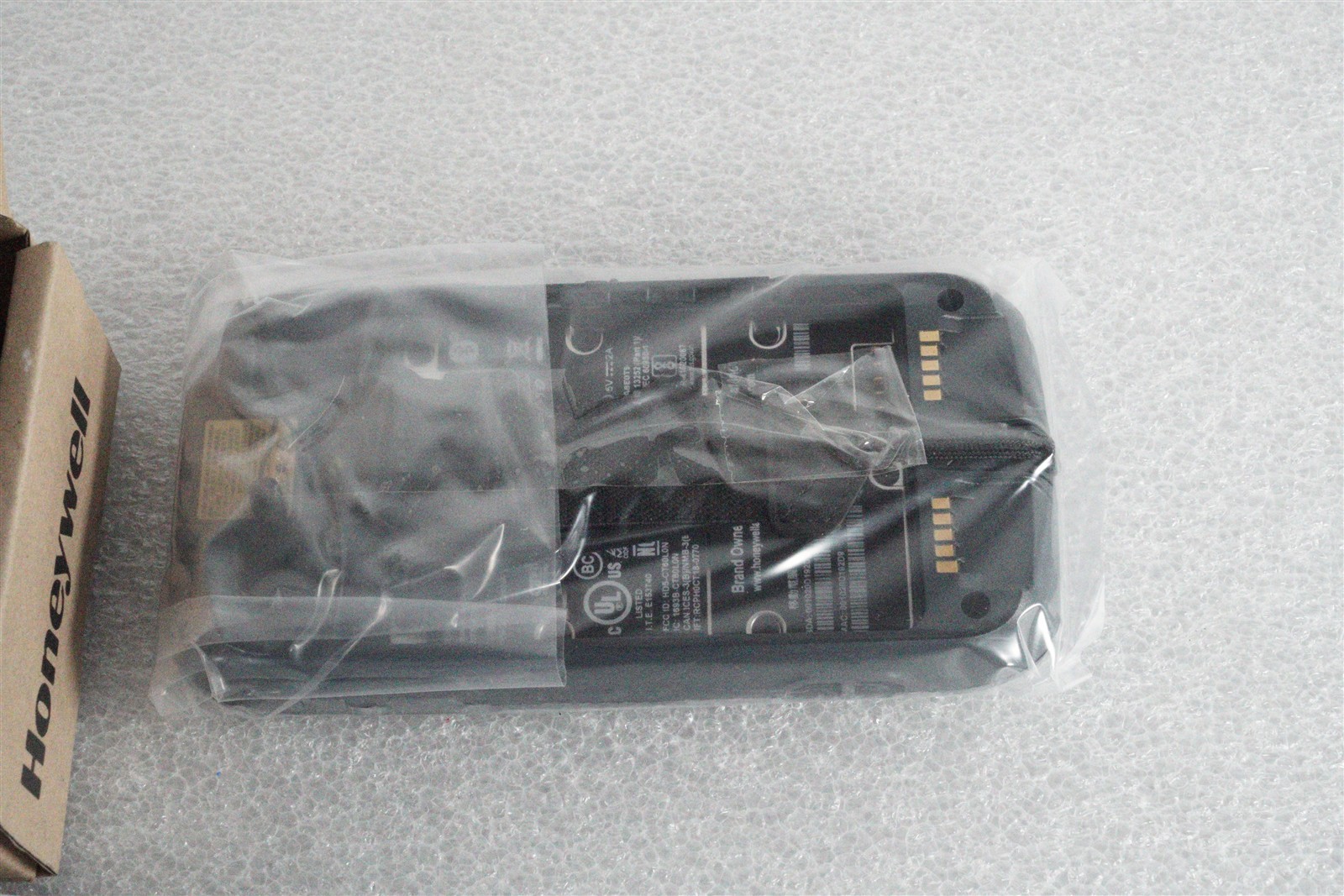 Honeywell Dolphin CT60 Mobile Handheld Computer CT60-L0N-ASC210F New W Battery
