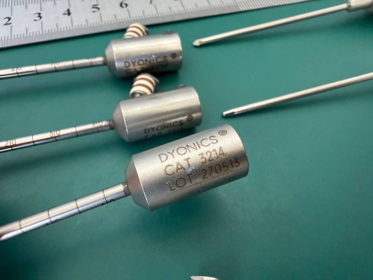 Dyonics 3214 Cannulas & Trocars, Small Joint 1.9mm Lot of 7 instruments