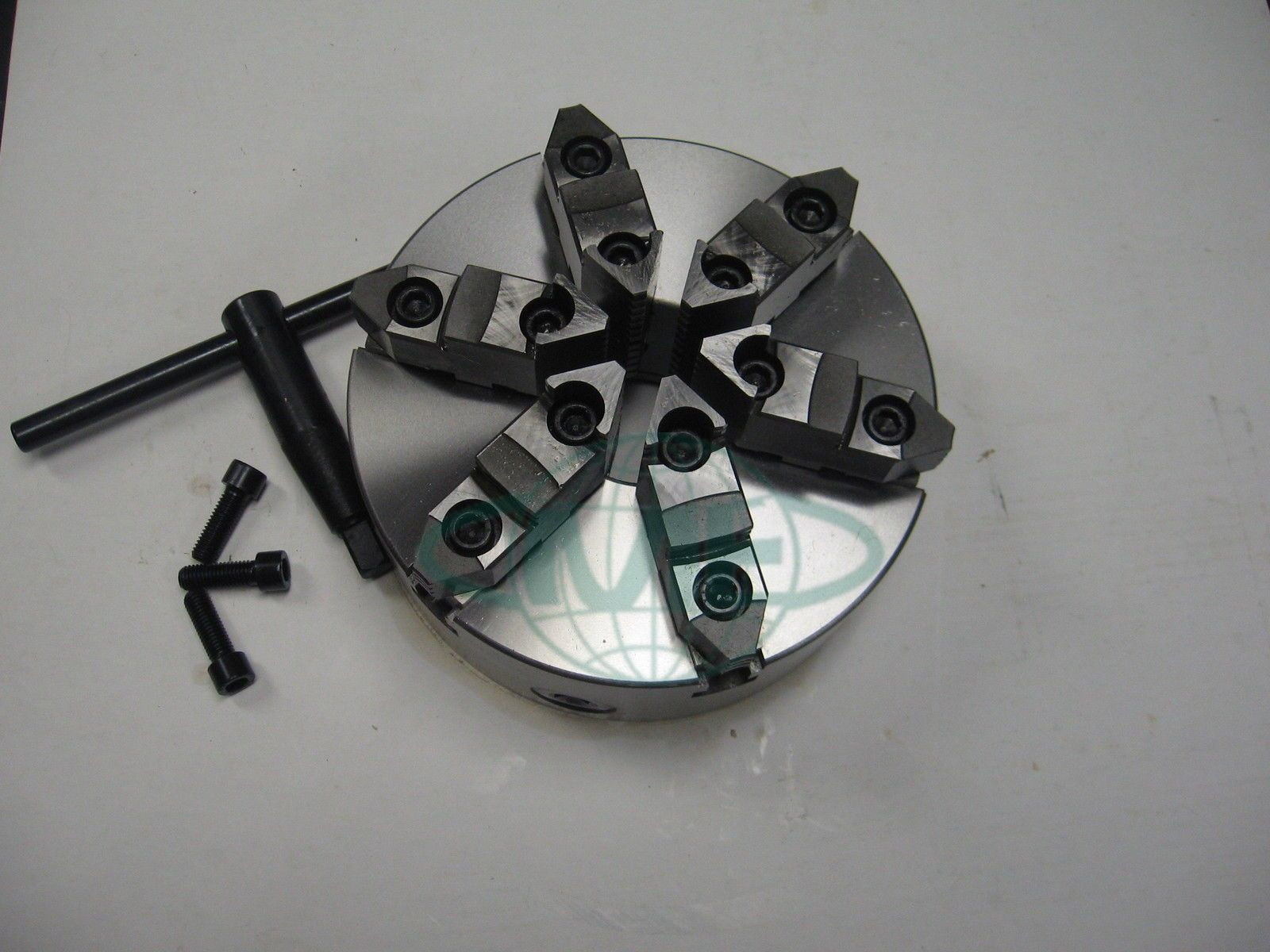 8″ 6-JAW SELF-CENTERING LATHE CHUCK w. top&bottom jaws–0.003″ TIR—new