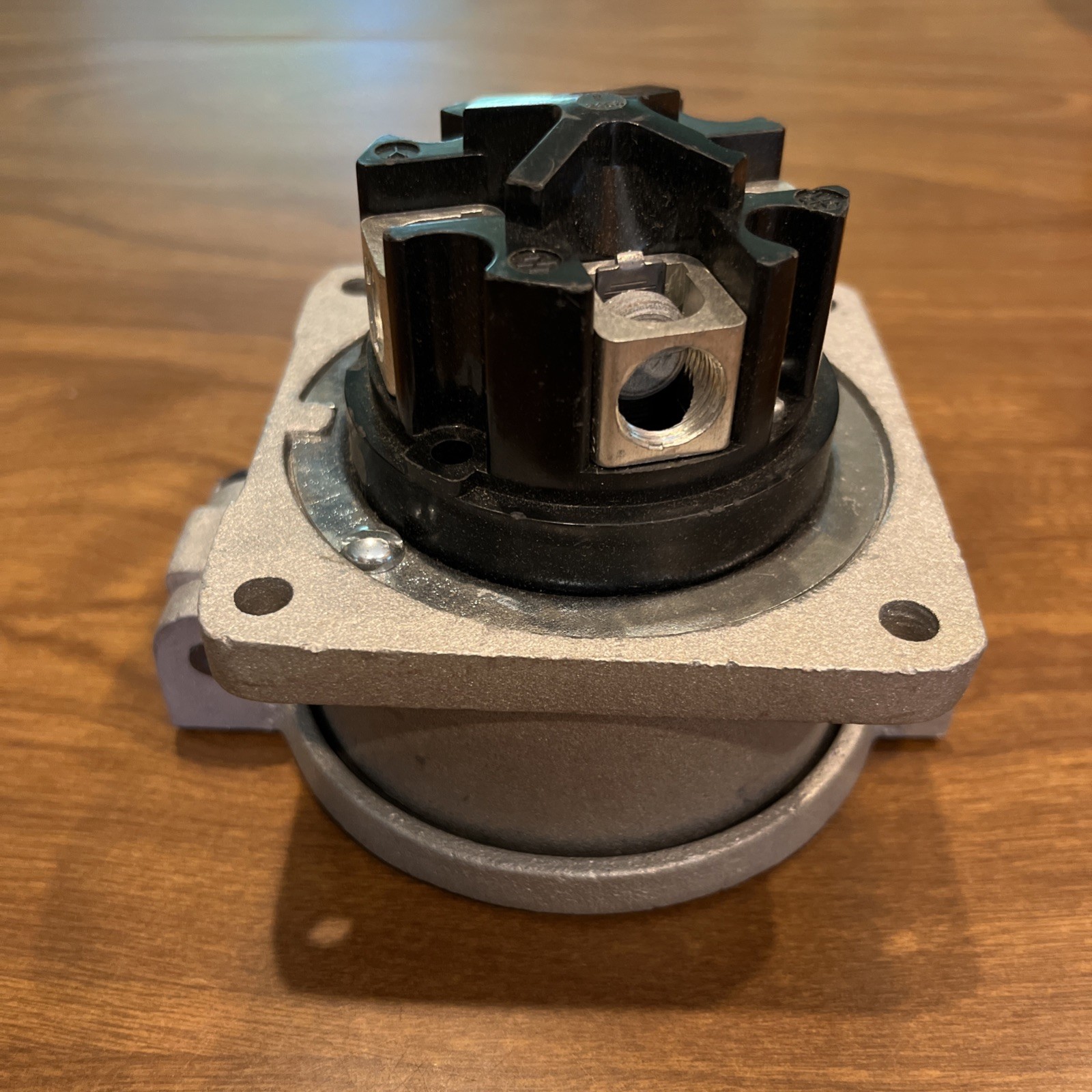 Hubbell Wiring Device-Kellems HBL26410 Locking Receptacle, Non-Nema, 60 A, 600V