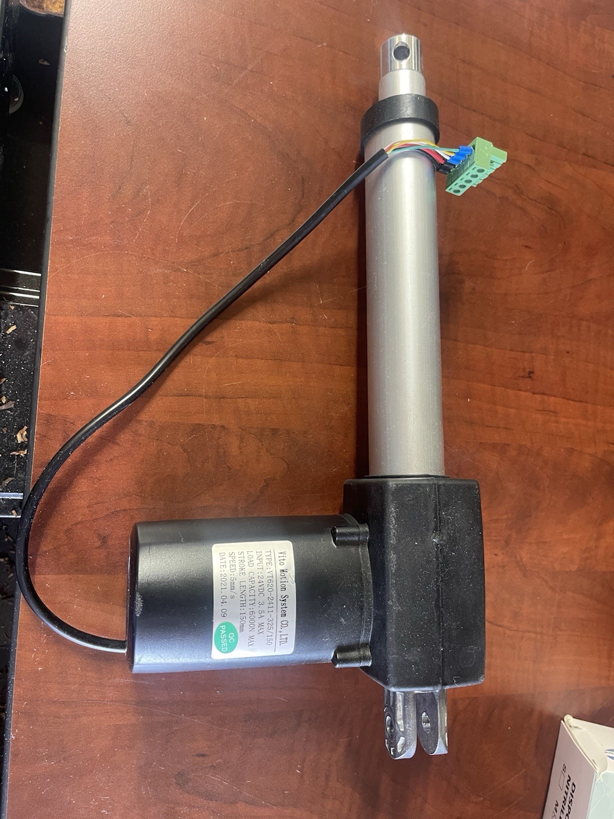 Progressive Automations Electric Linear Actuator Type VT620-2411-325/150