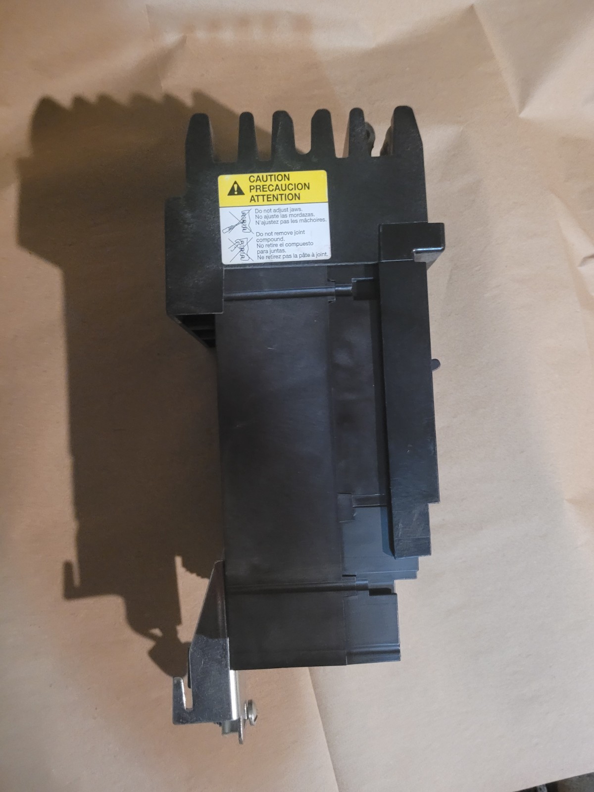 JGA36250 – SQUARE D – MOLDED CASE Circuit Breaker, 250A, 600V