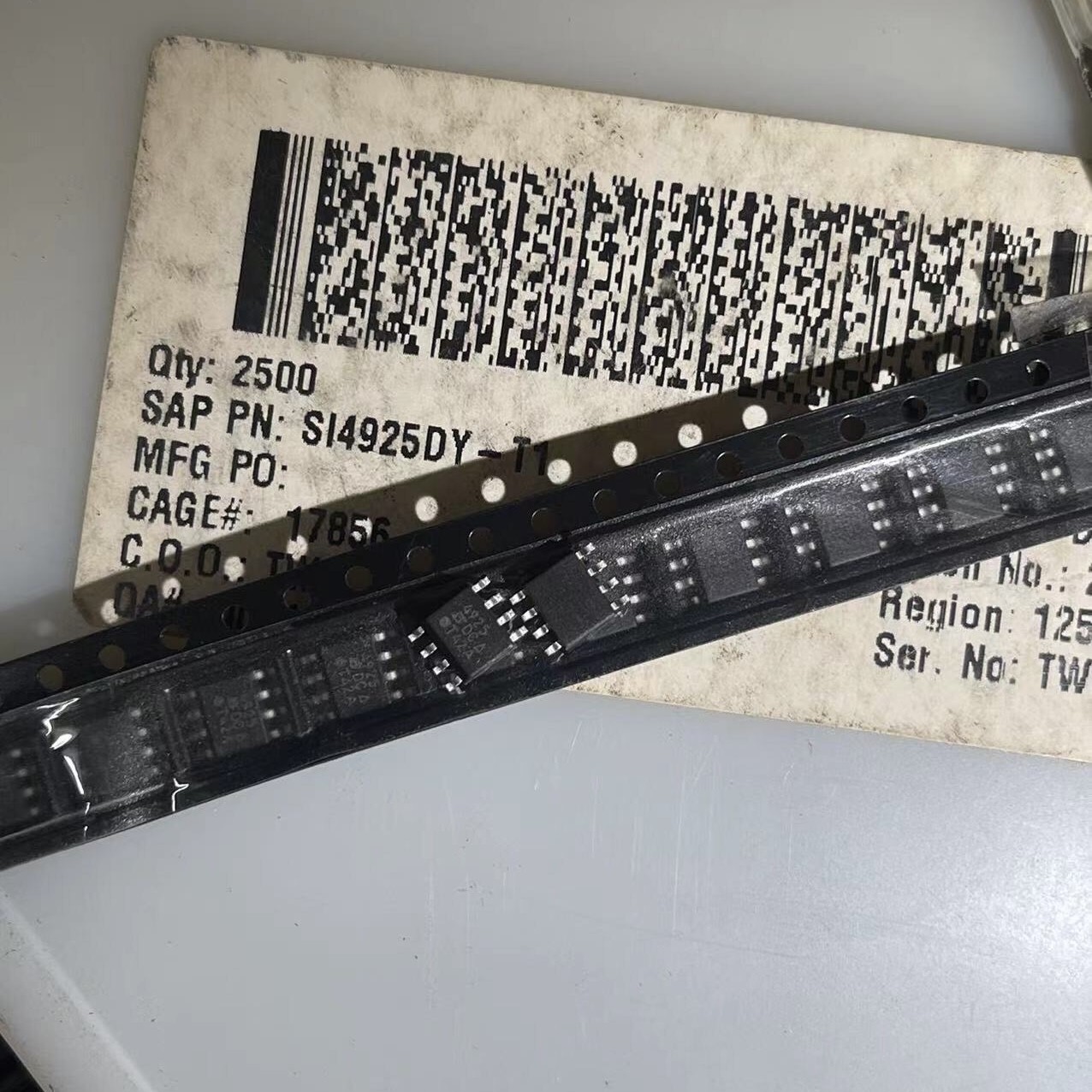 New SI4925DY-T1 P-CH MOSFET 30V 6.1A SOIC8 x 10pcs
