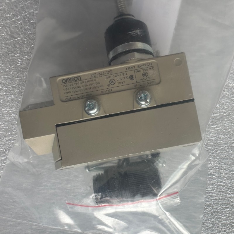ZE-N-2S ZE-NJ-2S ZE-NA2-2S Omron New Limit Switch 1PCS: US Inventory