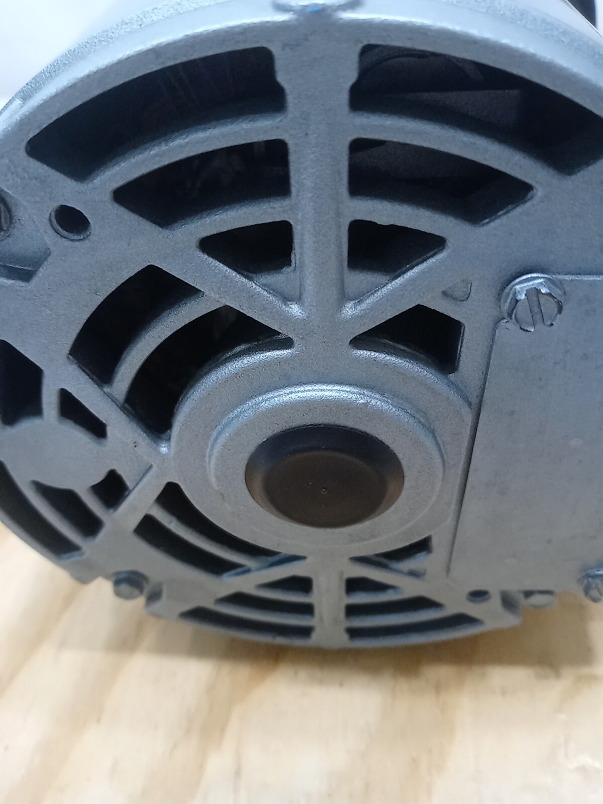 GAST 0523-103Q-G588DX VACUUM PUMP Same As Pictures