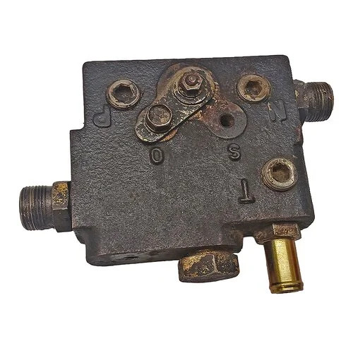 Used Control Valve Block fits Case IH 1120 1130 1140 1991538C1