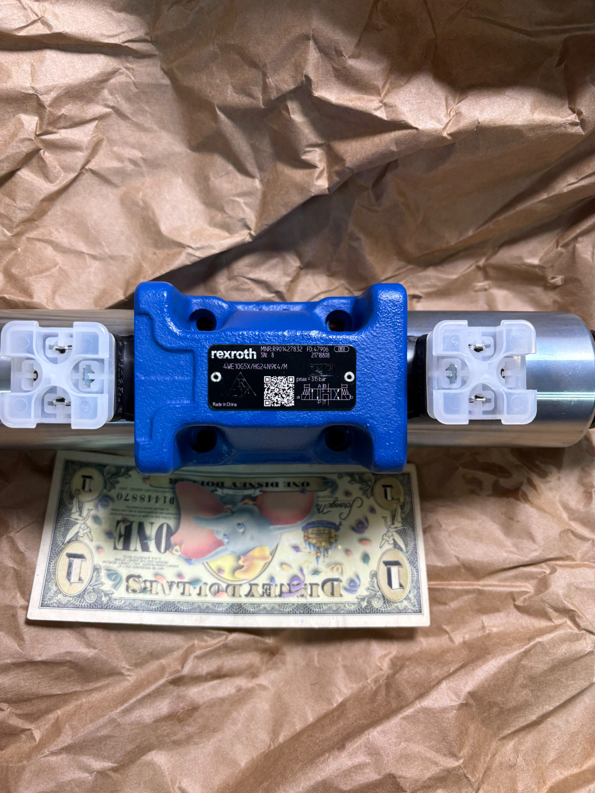 4WE10G5X/HG24N9K4/M NEW GERMANY VALVE R901427832 4WE10G50/HG24N9K4/M
