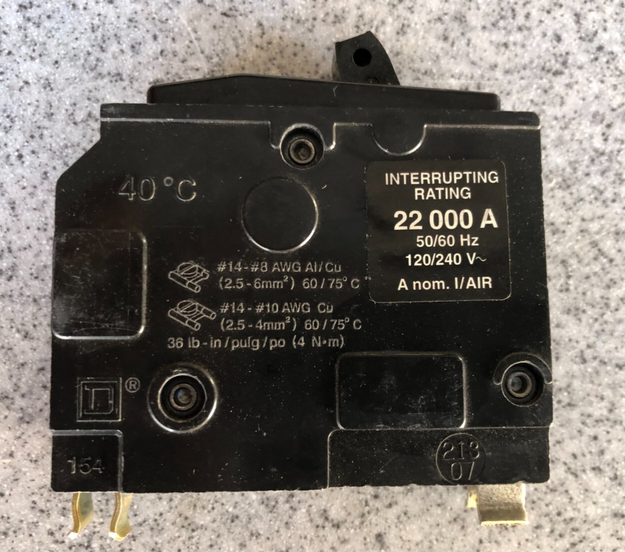 SQUARE D QO130VH 1P 30A 120V 22K plug-in circuit breaker