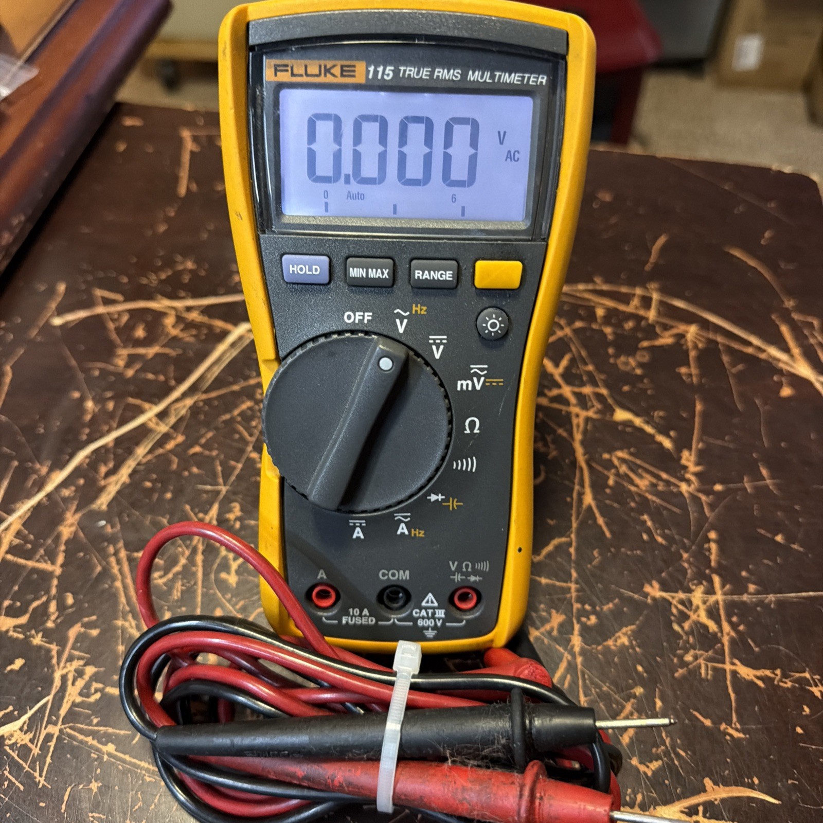 Fluke 115 Absolute Excellent Condition. Don’t Miss This One.